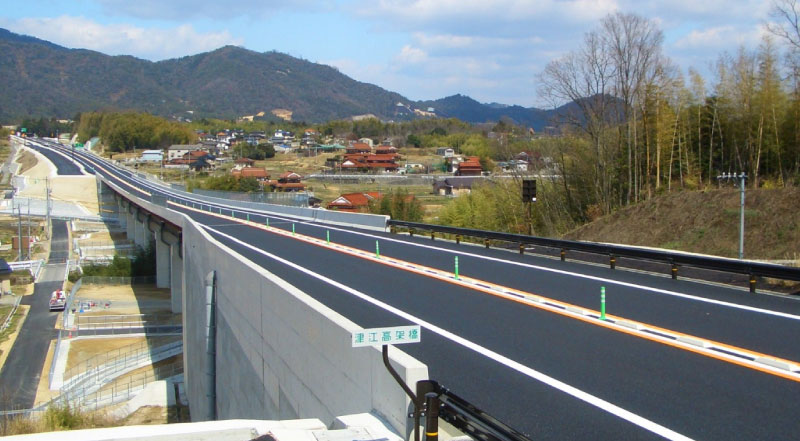 東広島・呉道路津江高架橋床版工事