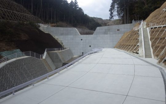 広島西部山系宮内６号砂防堰堤工事