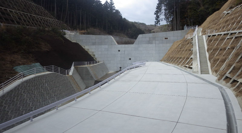 広島西部山系宮内６号砂防堰堤工事