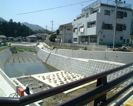 大毛寺川河川災害復旧等関連緊急工事