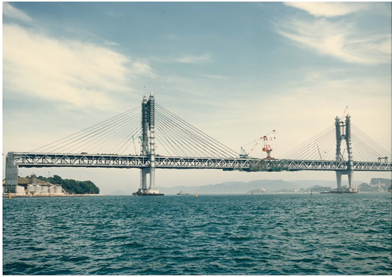 本四連絡橋岩黒島橋