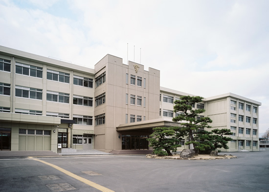 広島商業高等学校本館棟改築