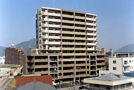 クレアセトル東原