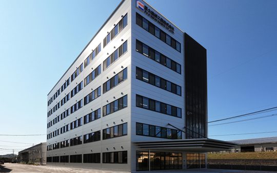 富士機械工業㈱　総合管理事務所