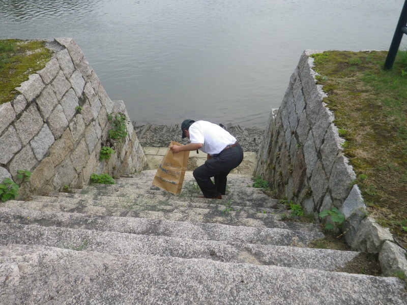 河川清掃8.17-3