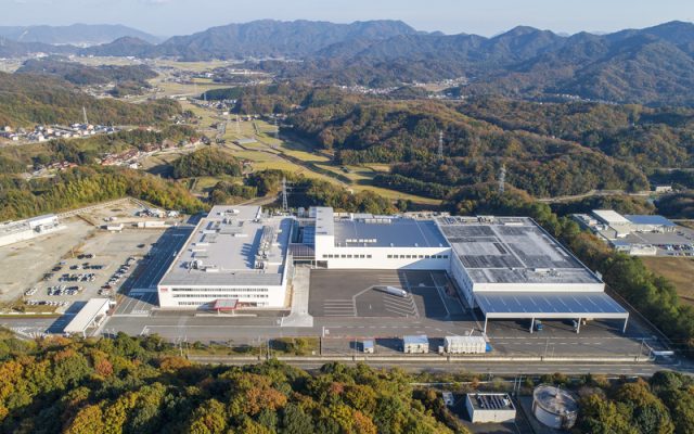 コカ・コーラ 1-1