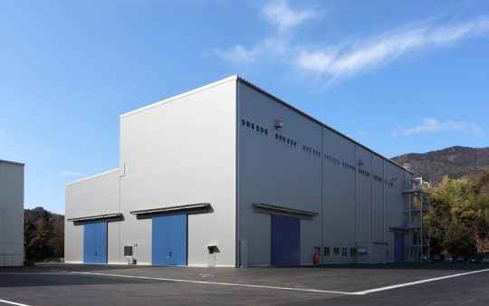 仁方鉄工所　北東面全景